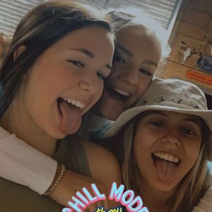 Meet your Posher, Francesca